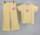 Calças e blusa